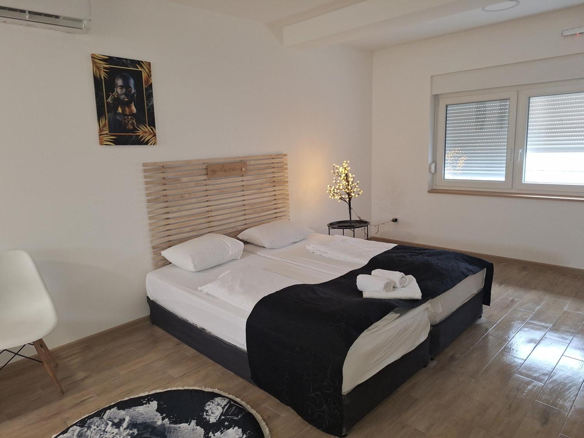 Expo Airport Otel Surčin Extérieur photo